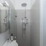 Lit Living Apartment *