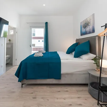 Lit Living - Fully Equipped - Box Spring - Parking - Business & Longstay Altenstadt