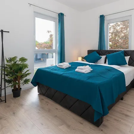 Lit Living - Deluxe - Box Spring - Parking - Neueröffnung - New Opening * Altenstadt