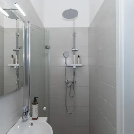 Lit Living Lägenhet *