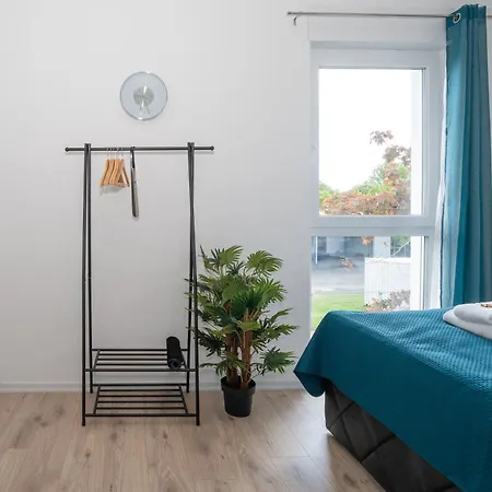 Lit Living - Fully Equipped - Box Spring - Parking - Business & Longstay * Altenstadt