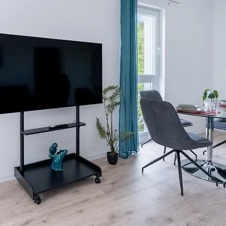 Lit Living - Fully Equipped - Box Spring - Parking - Business & Longstay Апартаменты